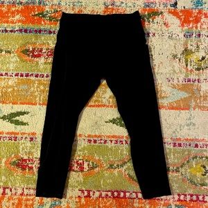 Lululemon Align leggings 25” size 12 with pockets